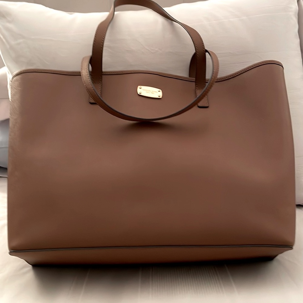 Michael Kors luggage colored tote/laptop bag